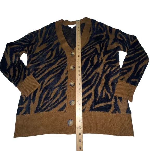 Time and Tru Fuzzy Zebra Print Eyelash Cardigan - Women’s M 8/10 NEW NWOT - Picture 4 of 10